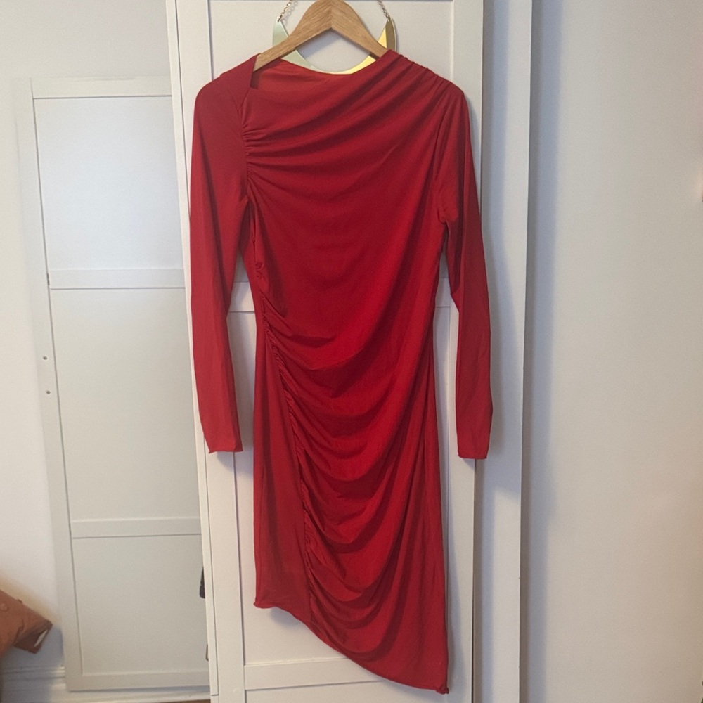 Alexia Admor Red Long Sleeve Dress